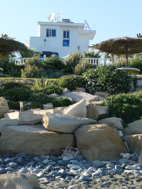 Zygi Beachfront Villa Ngoại thất bức ảnh