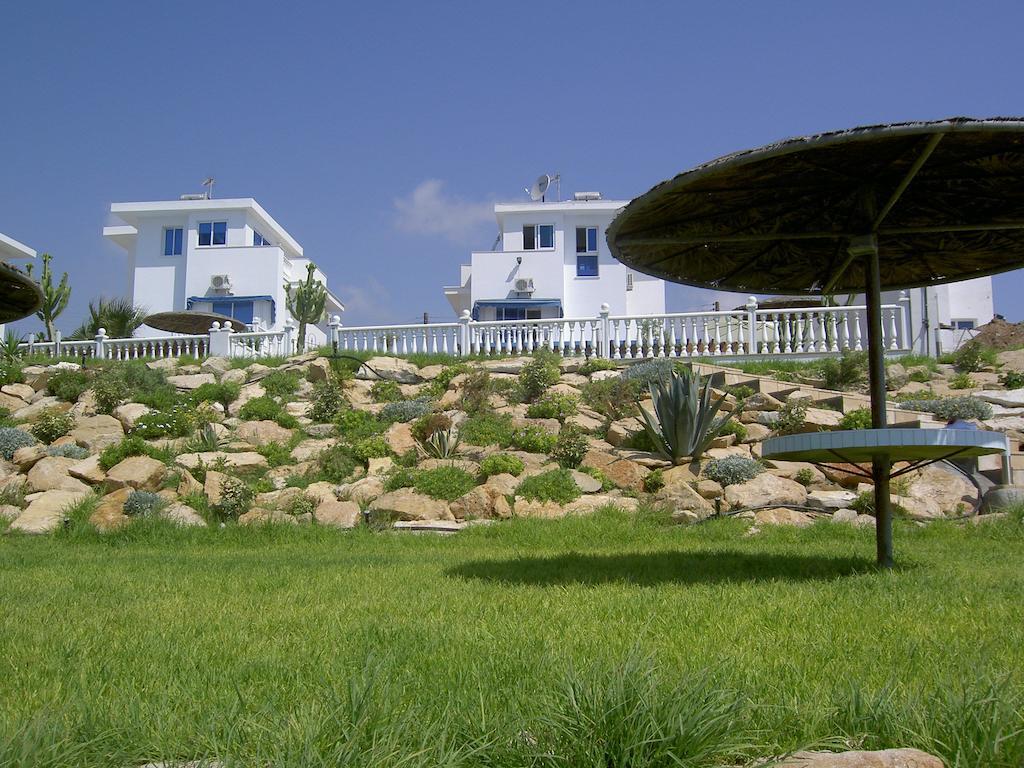 Zygi Beachfront Villa Ngoại thất bức ảnh
