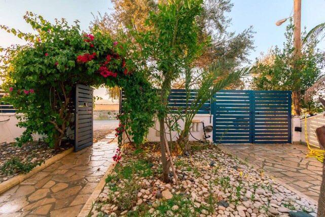 Zygi Beachfront Villa Ngoại thất bức ảnh